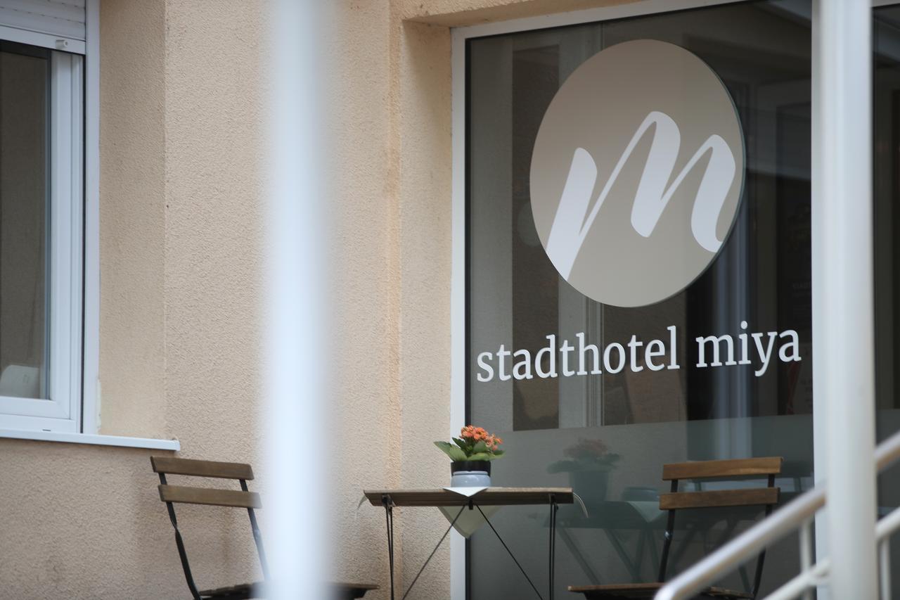 Stadthotel Miya Bad Mergentheim Exterior foto